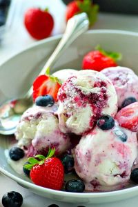 gelado de iogurte feito em casa
